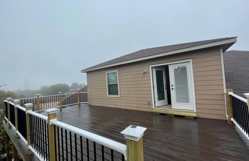 San Antonio Apartment | Cozy BR Apt near Sea World, Lackland AFB, and great shopping.