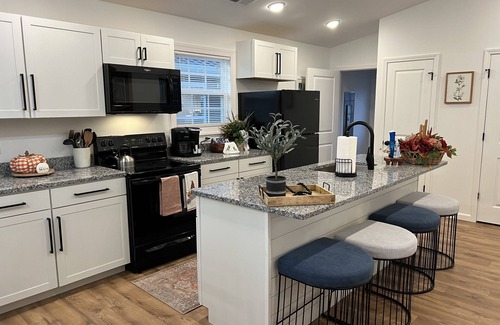 Clay City House | Cozy Brand New Home located 13 miles to Red River Gorge