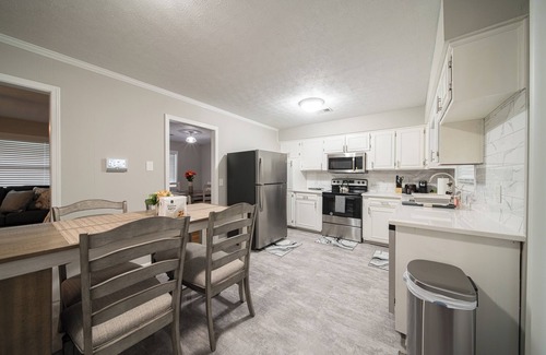 Columbus House | Cozy Brick Ranch Home owned and operated by an Army Soldier!