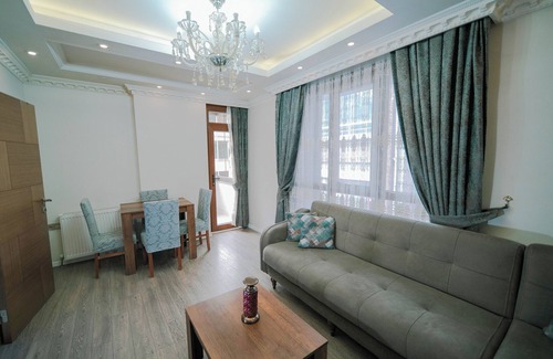 Bayrampasa Apartment | Cozy & Bright 1-Bdr Apartment