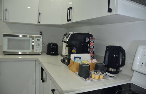 Wexford House | Cozy bright private basement apartment in the heart of Scarborough