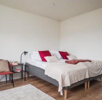 Avesta Municipality Apartment | Cozy & Bright Studio in Peaceful Horndal