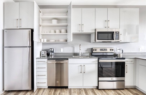 St. Elizabeth's Apartment | Cozy Brighton 1BR w/W/D, Doorman, near T & Shopping, by Blueground