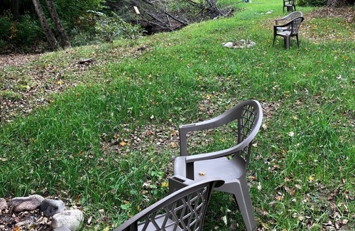 Bartlett RV Rental | Cozy brookside campsite 3