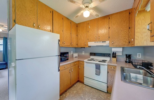 Cherokee Cabin | Cozy Bryson City Cabin Rental w/Shared Yard