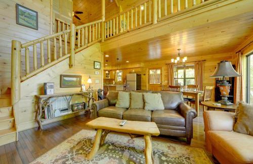 Bryson City House | Cozy Bryson City Cabin with Mountain Views!