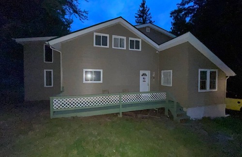 Lake Ariel House | Cozy but spacious house, located in a community with many facilities.