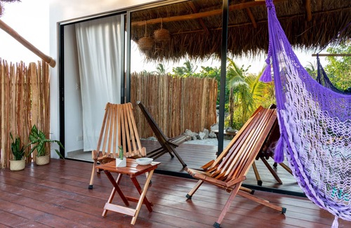 El Cuyo Cabin | Cozy cabaña located only 5 minutes walking from the beautiful beach of El Cuyo
