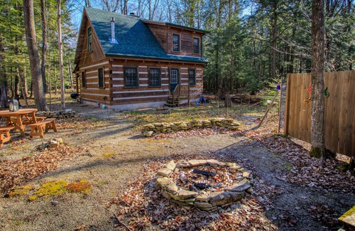 Sturgeon Bay Cottage | Cozy Cabin in beautiful Sturgeon Bay