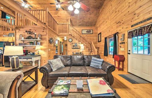 Ellijay House | Cozy Cabin in Coosawattee River Resort!