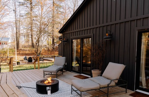Catskill House | Cozy Cabin near to Hunter Mountain, HITS, Katerskill Falls and hiking trails