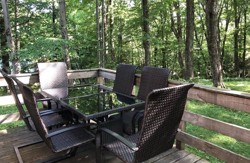 Wilmington House | Cozy Cabin on Chimney Hill - Close to Mt Snow