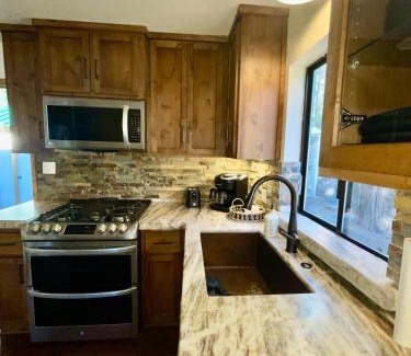 Camp Nelson Villa | Cozy Cabin Retreat