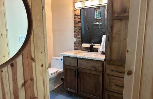 Camp Nelson Villa | Cozy Cabin Retreat