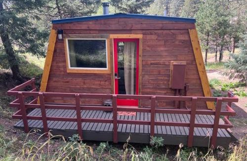 Florissant House | Cozy Cabin