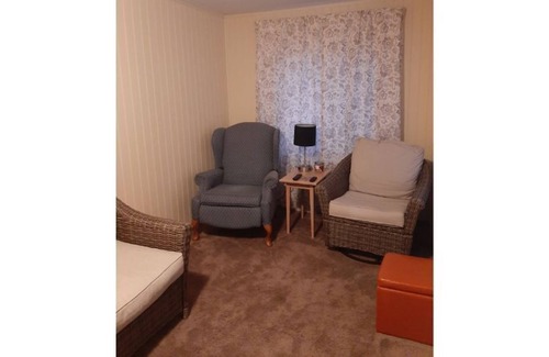 Gaylord Cabin | Cozy Cabin , your up north getaway !