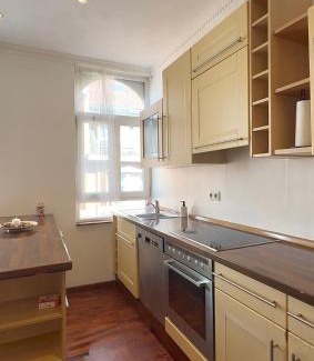 Laken Apartment | Cozy & Calm Apartment Perfect for ING Arena Events