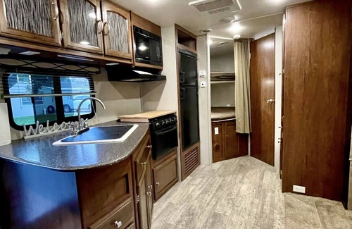 Park East House | Cozy Camper Delivered to You!