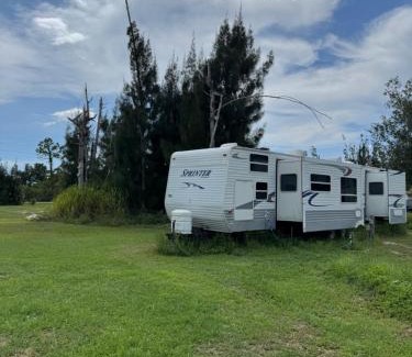 Punta Gorda Other | Cozy Camper RV Getaway by the Pond