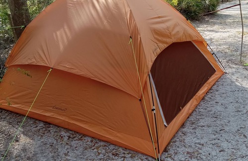 Chiefland RV Rental | Cozy campground in welcoming Chiefland with WiFi
