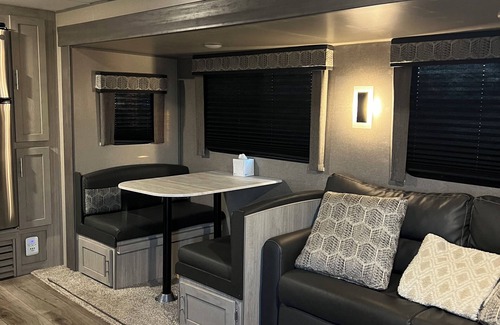 Concord RV Rental | Cozy campground with WiFi and AC. Walk to the Charlotte motor speedway.