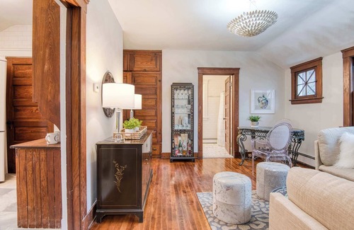 Cleveland House | Cozy Carriage House | 1BR Cleveland Heights Hideaway