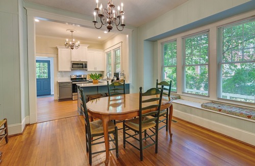 Lindley Park House | Cozy ‘Casa Verde’ Getaway - 1 Mi to UNCG Campus