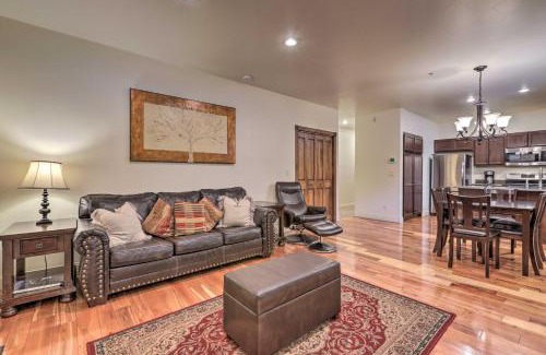 Glenwood Springs Apartment | Cozy Central Glenwood Springs Condo with 2 Decks!