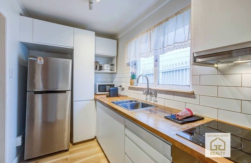 Kangaroo Point Apartment | COZY Central Kangaroo Point Pad