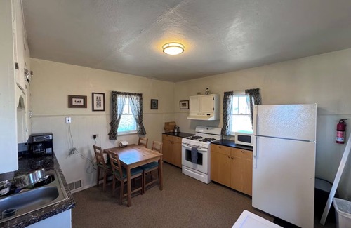 Louisville House | Cozy, Charming, Historic Stay at The Railyard Louisville - Walk to Downtown!