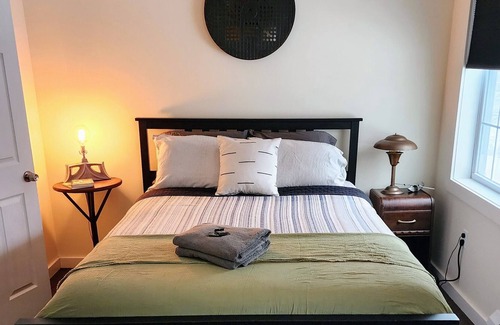 Mountain Dale Apartment | Cozy Chic Apt Nestled in the heart of Mountaindale