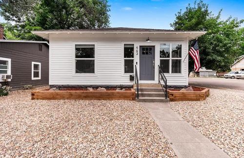 Loveland House | Cozy Chic Home In Downtown Loveland!