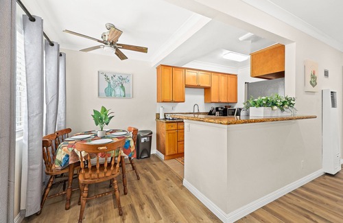Alhambra Condo | Cozy City Center 2BR Apartment Near Los Angeles