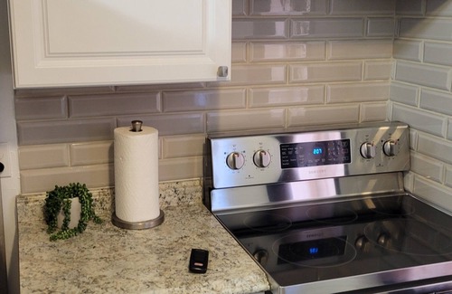 Greeley House | Cozy & Classy Twist near UNC/Hospital