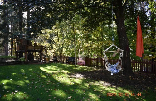 Coeur d'Alene House | Cozy, Clean, Comfy, Paved Bike Trail, Centrally located Beautiful Hayden