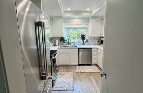 Laguna Niguel Condo | Cozy Coastal Condo – Walk to Beach & Golf - Long-Term Stays Welcome