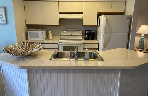 Midtown Ocean City Condo | Cozy Coastal Ocean Block Condo, Mid town with a pool!