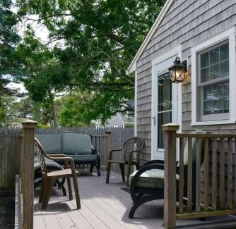 West Dennis House | Cozy Coastal Retreat West Dennis - 3 bedroom
