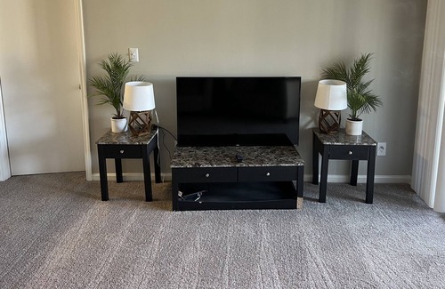 Sandy Springs Apartment | Cozy comfort relaxed