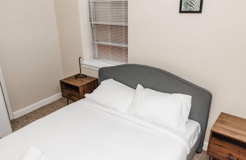 St. Louis Apartment | Cozy, Comfortable Apt w/Easy Freeway Access