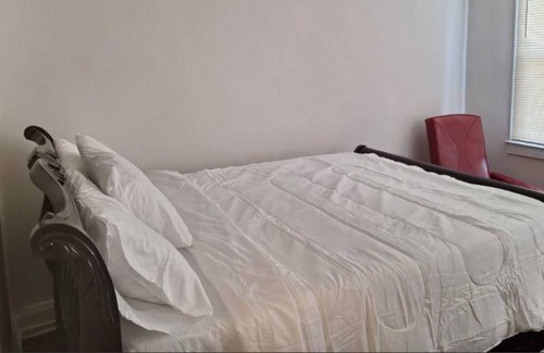 Downtown Baltimore House | Cozy & comfortable Place, Quiet Neighborhood.