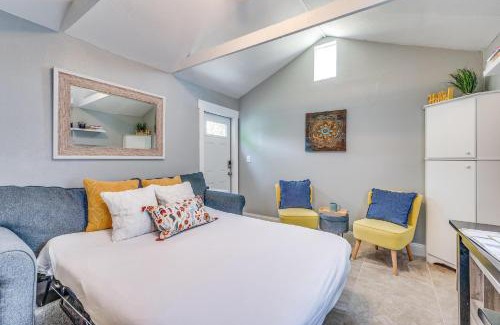 Southwest Apartment | Cozy Comfy Studio with full sofa bed and kitchenette