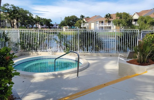 Ocean Side Village Condo | Cozy condo near sun, sand, and surf.