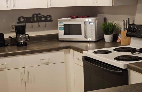East Town Apartment | Cozy Condo on the River!