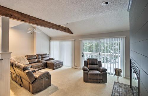 Harbor Springs Apartment | Cozy Condo Steps to Lake Michigan, 5 Mi to Boyne!