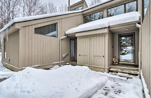 Harbor Springs Apartment | Cozy Condo Steps to Lake Michigan, 5 Mi to Boyne!