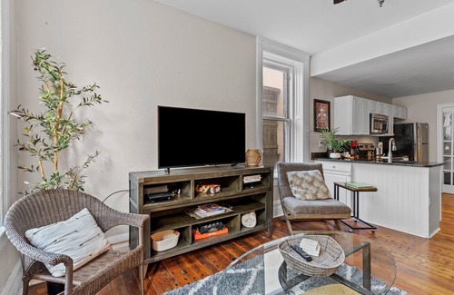 Wilmington Historic District Condo | Cozy Convenient downtown Condo