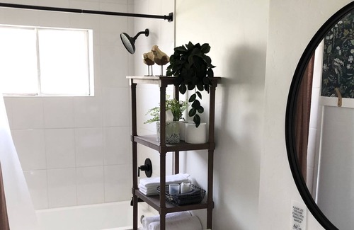 Kanarraville Cottage | Cozy Cottage - 5 min walk to Kanarra Falls!