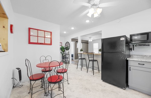 Laurelville Cottage | Cozy Cottage 5 minutes from Rock House!