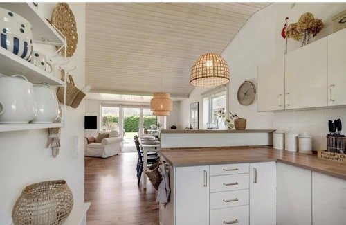 Skovmose Cottage | Cozy cottage close to nature and beach